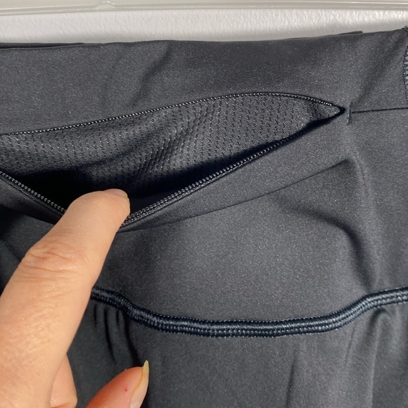 Athleta Momentum High Rise Black Pleated Skort size small - Picture 8 of 15